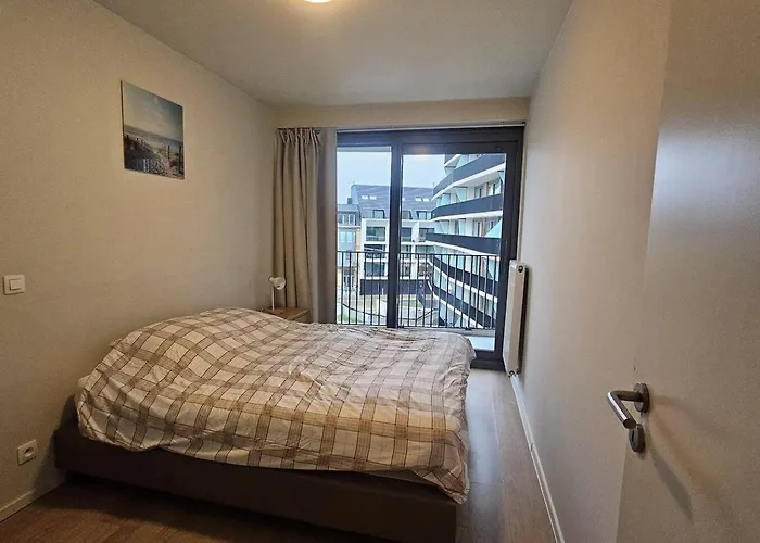 Christel * 奥斯滕德